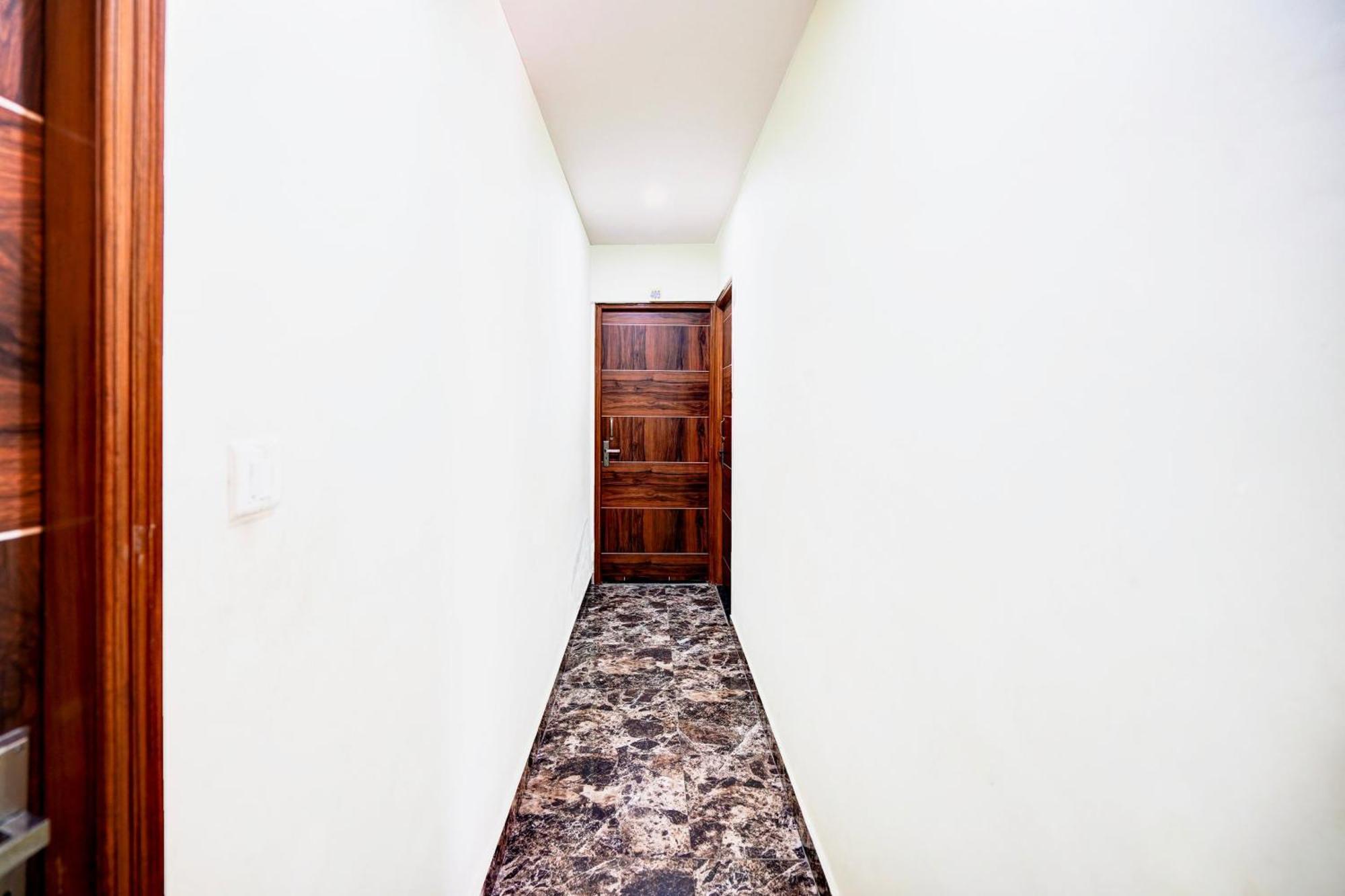 Hotel O Nova Resorts & Luxury Farm Raebareli Exterior foto